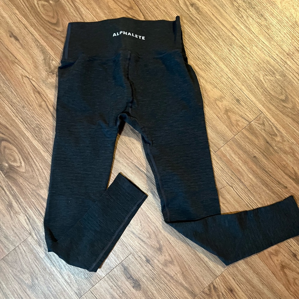 Alphalete Sz Med leggings